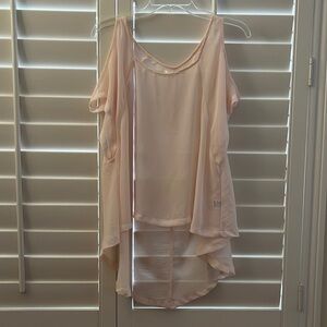 NWOT Millau Women Sheer Hi Low Top Size XS